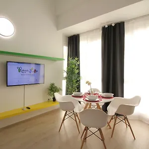 https://apartamentos-romero-luna.hotelsinnerja.org