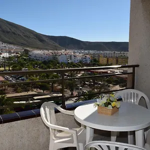 https://precioso-apartamento-los-cristianos-tenerife.tenerifehoteles.net
